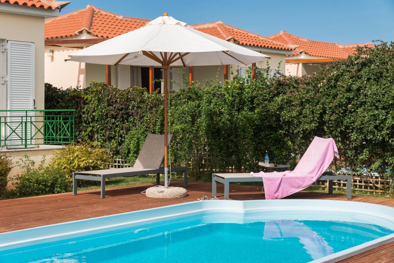 Venus Villa With Private Pool, 2Min To The Beach Finikounda Exterior foto